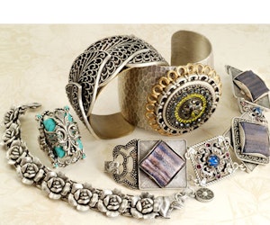 $400 to Sweet Romance Jewelry sweepstakes
